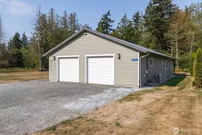 13812 Marihugh Road, Mount Vernon, WA 98273 - Photo 3