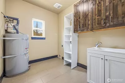 13812 Marihugh Road, Mount Vernon, WA 98273 - Photo 29