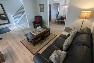 17604 Muirfield Ct, Arlington, WA 98223 - Photo 5