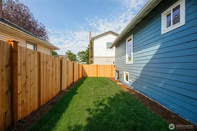 1702 Rainier Avenue, Everett, WA 98201 - Photo 31
