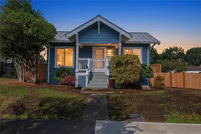 1702 Rainier Avenue, Everett, WA 98201 - Photo 1