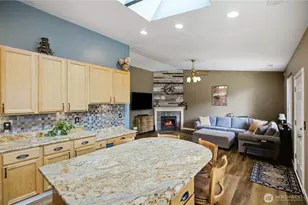21802 114th St E, Bonney Lake, WA 98391 - Photo 15