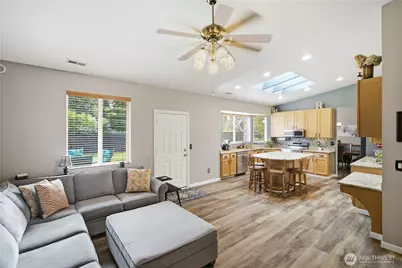 21802 114th Street E, Bonney Lake, WA 98391 - Photo 19