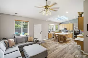 21802 114th St E, Bonney Lake, WA 98391 - Photo 19