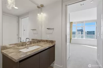 583 Battery Street #1505N, Seattle, WA 98121 - Photo 7