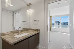 583 Battery St, Seattle, WA 98121 - Photo 7