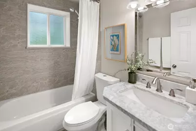 11213 NE 112th St, Kirkland, WA 98033 - Photo 17