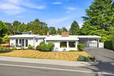 18112 60th Avenue NE, Kenmore, WA 98028 - Photo 1