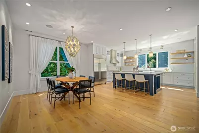 5027 48th Avenue NE, Seattle, WA 98105 - Photo 9