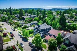 5027 48th Ave NE, Seattle, WA 98105 - Photo 3