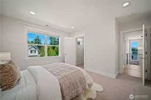 5027 48th Ave NE, Seattle, WA 98105 - Photo 27