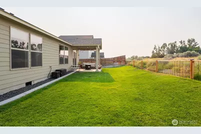 4704 E Thrush Street, Moses Lake, WA 98837 - Photo 31