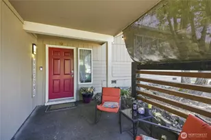 1520 156th St Ct E, Tacoma, WA 98445 - Photo 3
