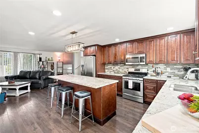 1520 156th Street Ct E, Tacoma, WA 98445 - Photo 9