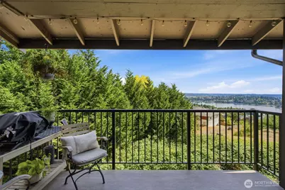 3320 Narrows View Lane NE #201, Bremerton, WA 98310 - Photo 21
