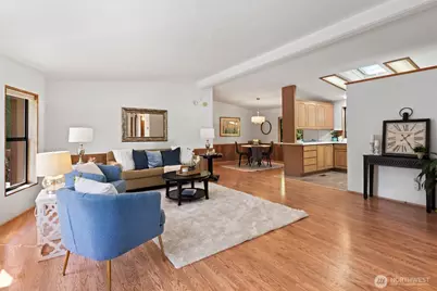 19701 128th Court NE, Bothell, WA 98011 - Photo 9