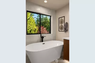 12908 NE 70th Place, Kirkland, WA 98033 - Photo 23