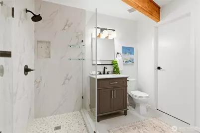 7575 NE New Brooklyn Road, Bainbridge Island, WA 98110 - Photo 23