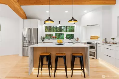 7575 NE New Brooklyn Road, Bainbridge Island, WA 98110 - Photo 9