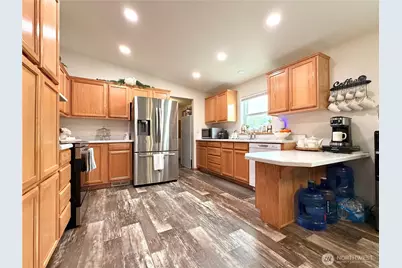 2228 Tacoma Avenue, Bridgeport, WA 98813 - Photo 9