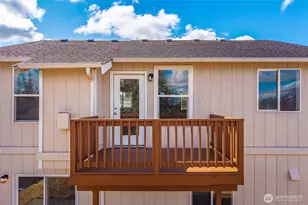 1225 202nd St Ct E, Spanaway, WA 98387 - Photo 3