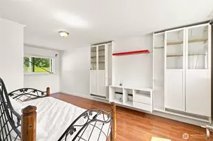 712 S Director St, Seattle, WA 98108 - Photo 21