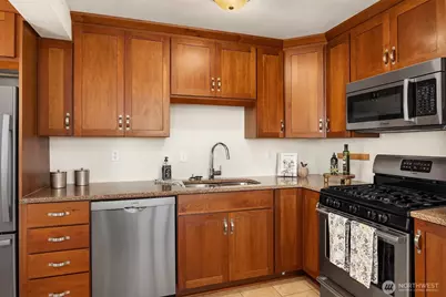 103 8th Avenue S, Edmonds, WA 98020 - Photo 13