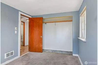 8703 16th Avenue SW, Seattle, WA 98106 - Photo 15