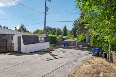 8703 16th Avenue SW, Seattle, WA 98106 - Photo 31