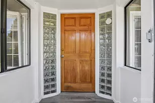8703 16th Ave SW, Seattle, WA 98106 - Photo 5