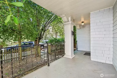 929 13th Avenue E, Seattle, WA 98102 - Photo 5