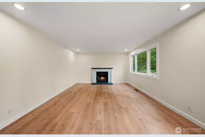 3943 S 271st Place, Kent, WA 98032 - Photo 15