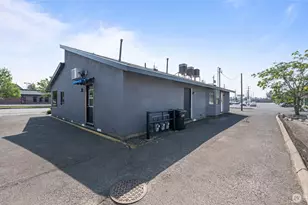 515 N Wilbur Ave, Walla Walla, WA 99362 - Photo 5