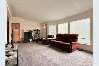 2210 Tacoma Avenue, Bridgeport, WA 98813 - Photo 7