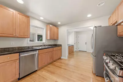 1312 Adams Street, Steilacoom, WA 98388 - Photo 9
