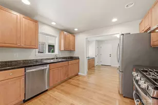 1312 Adams St, Steilacoom, WA 98388 - Photo 9