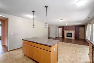 18312 93rd Ave E, Puyallup, WA 98375 - Photo 5