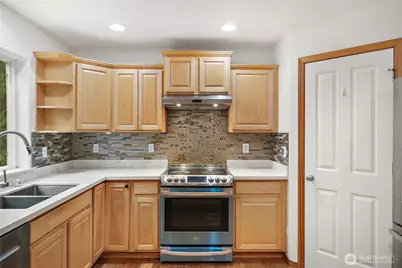5708 9th Drive W, Everett, WA 98203 - Photo 9