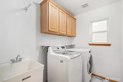 5708 9th Drive W, Everett, WA 98203 - Photo 13
