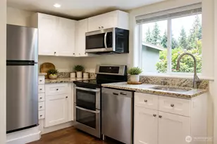 15734 SE 26th St, Bellevue, WA 98008 - Photo 25