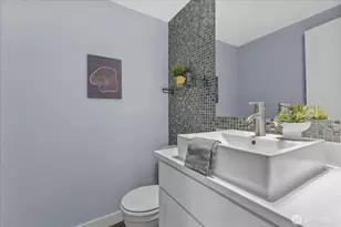 14215 110th Ave NE, Kirkland, WA 98034 - Photo 13
