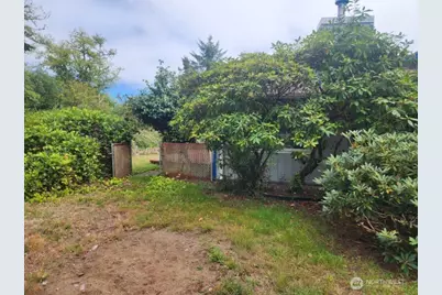 706 Wakina Loop SE, Ocean Shores, WA 98569 - Photo 29