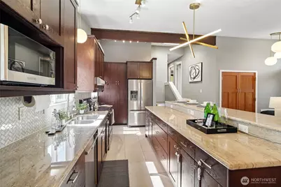 7005 S 128th Street, Seattle, WA 98178 - Photo 13
