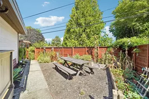 7005 S 128th St, Seattle, WA 98178 - Photo 33