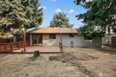 1324 Cascade Street, Wenatchee, WA 98801 - Photo 5