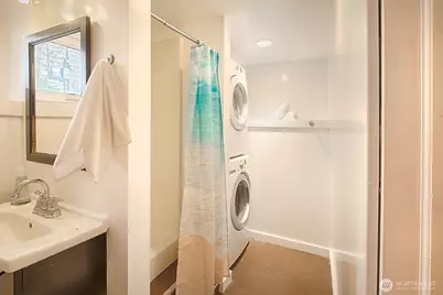 7032 22nd Avenue NW, Seattle, WA 98117 - Photo 13