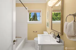 1502 39th Ave E, Seattle, WA 98112 - Photo 11