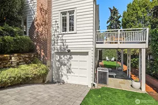 1502 39th Ave E, Seattle, WA 98112 - Photo 25
