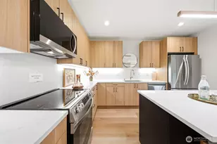 4909 SW Canada Dr, Seattle, WA 98136 - Photo 17