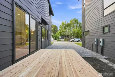 4909 SW Canada Drive, Seattle, WA 98136 - Photo 11